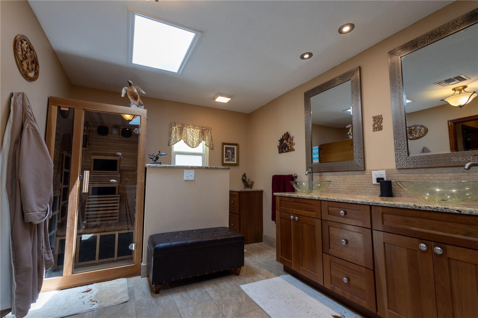 Image 33 of 48 For 7550 Jomel Drive