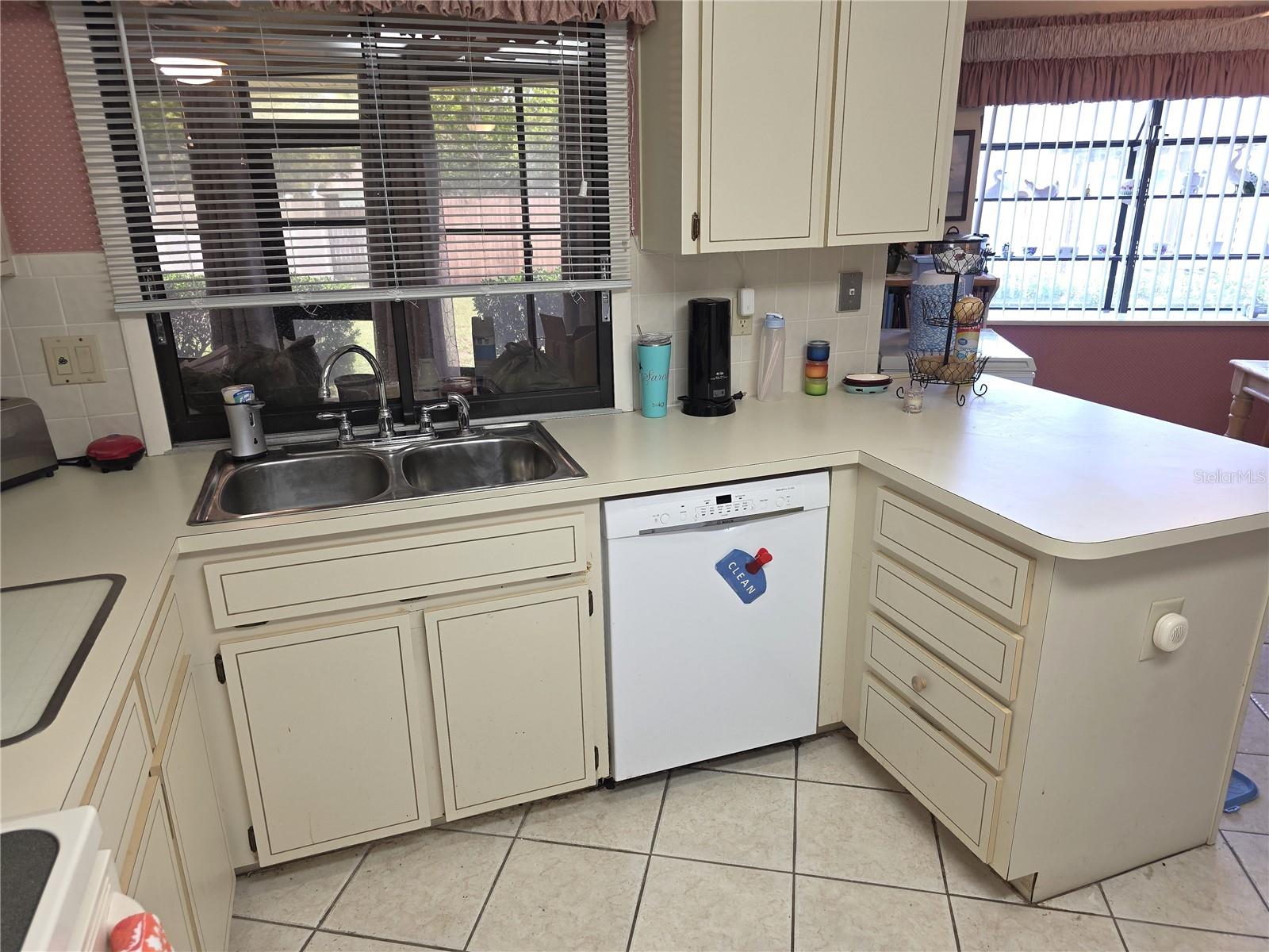 Image 8 of 28 For 9056 Horizon Drive