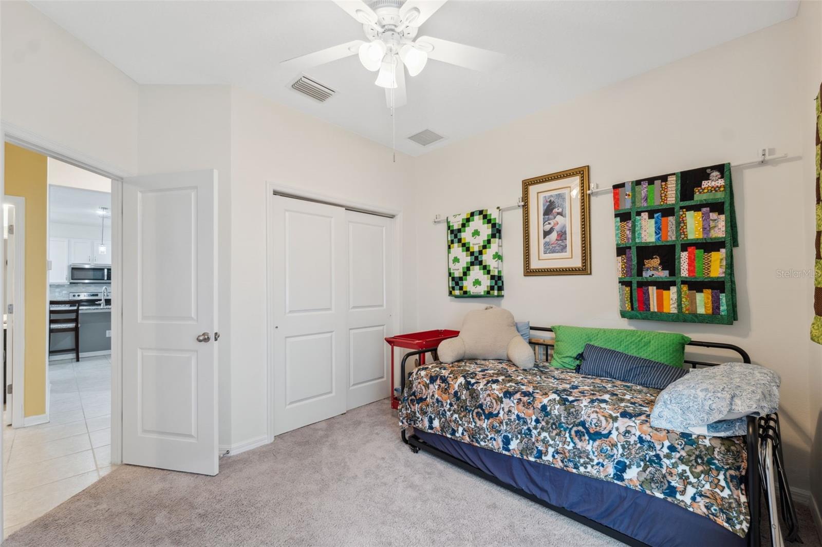 Image 30 of 47 For 1098 Old Windsor Way