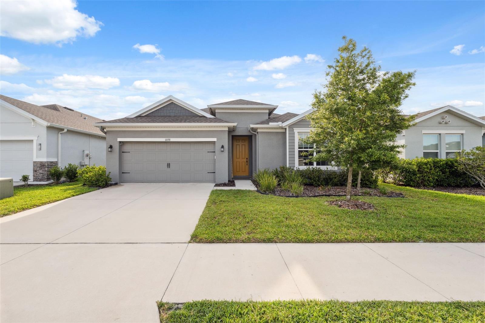 Image 46 of 47 For 1098 Old Windsor Way