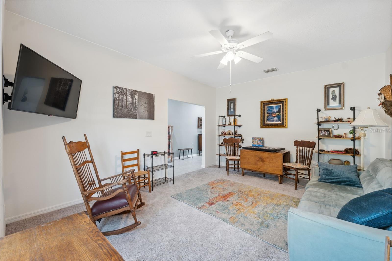 Image 6 of 47 For 1098 Old Windsor Way
