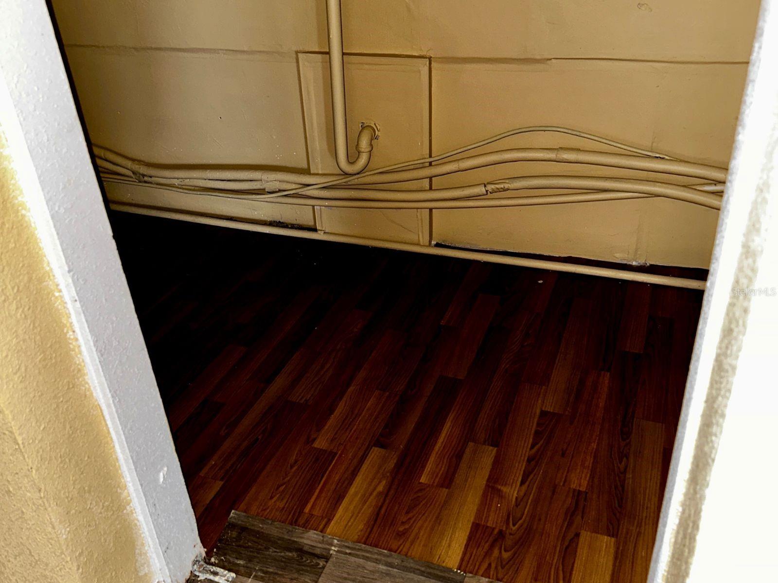 Image 39 of 41 For 723 Bayshore Drive