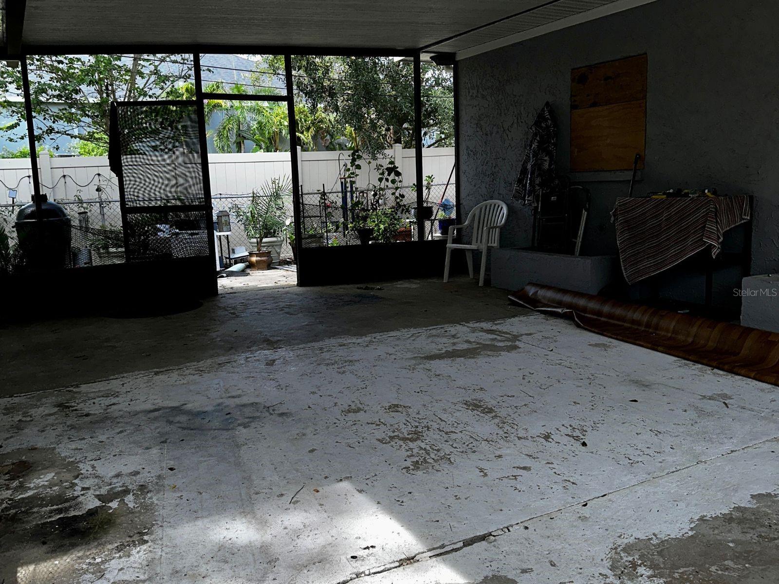 Image 8 of 41 For 723 Bayshore Drive
