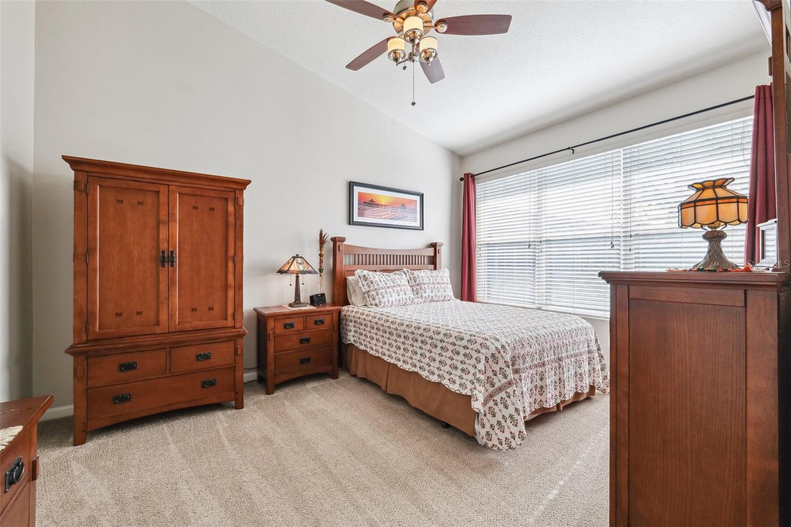 Image 17 of 41 For 2209 Kings Palace Drive 21-204