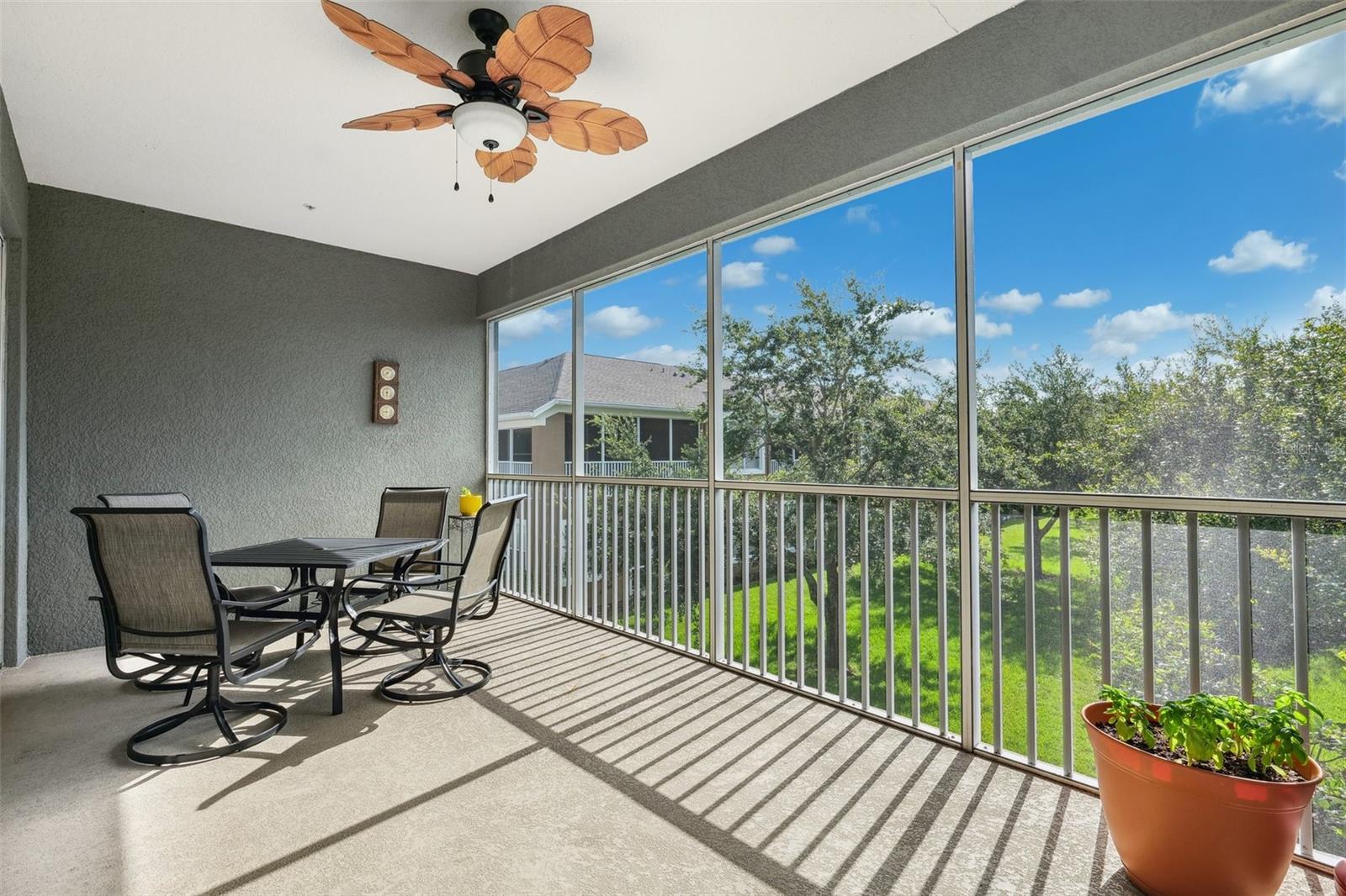 Image 25 of 41 For 2209 Kings Palace Drive 21-204