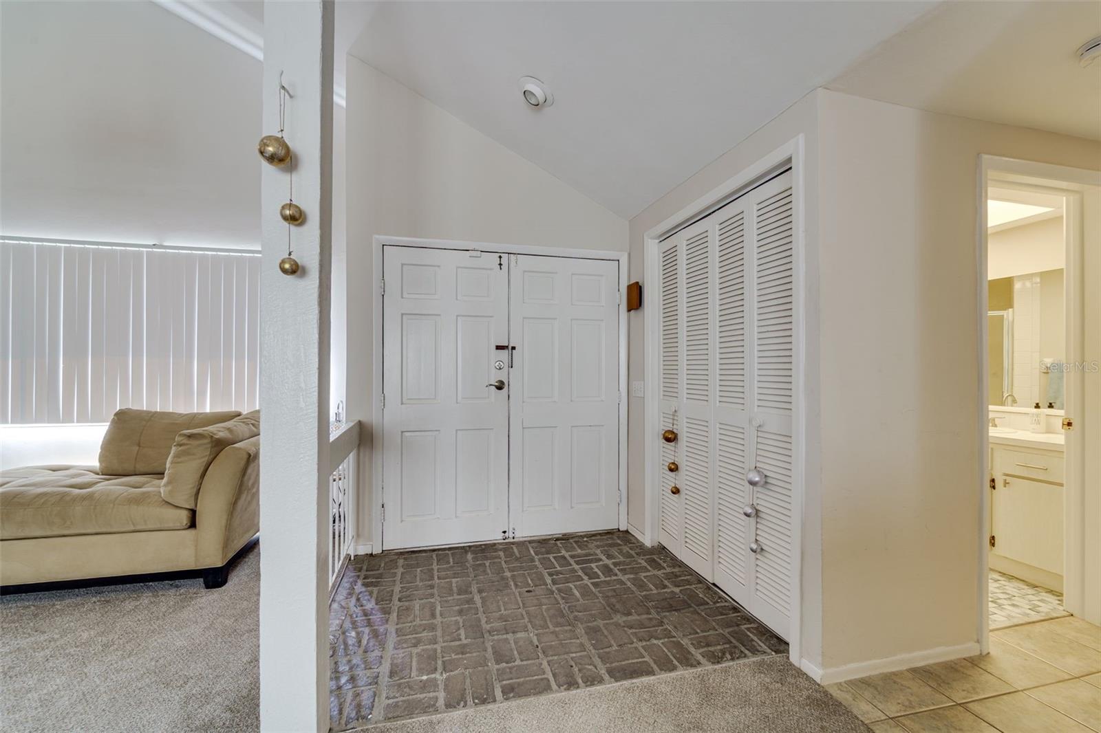 Image 9 of 46 For 7412 Bellows Falls Lane
