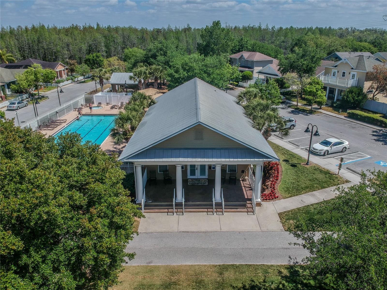 Listing photo id 31 for 3450 Ferrell Street