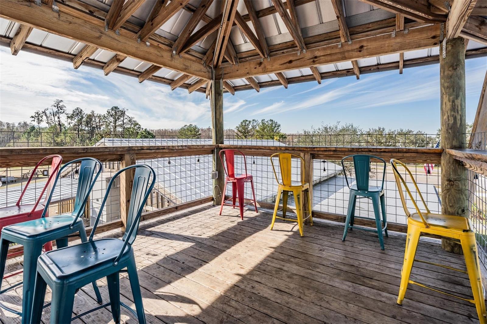 Listing photo id 57 for 3450 Ferrell Street