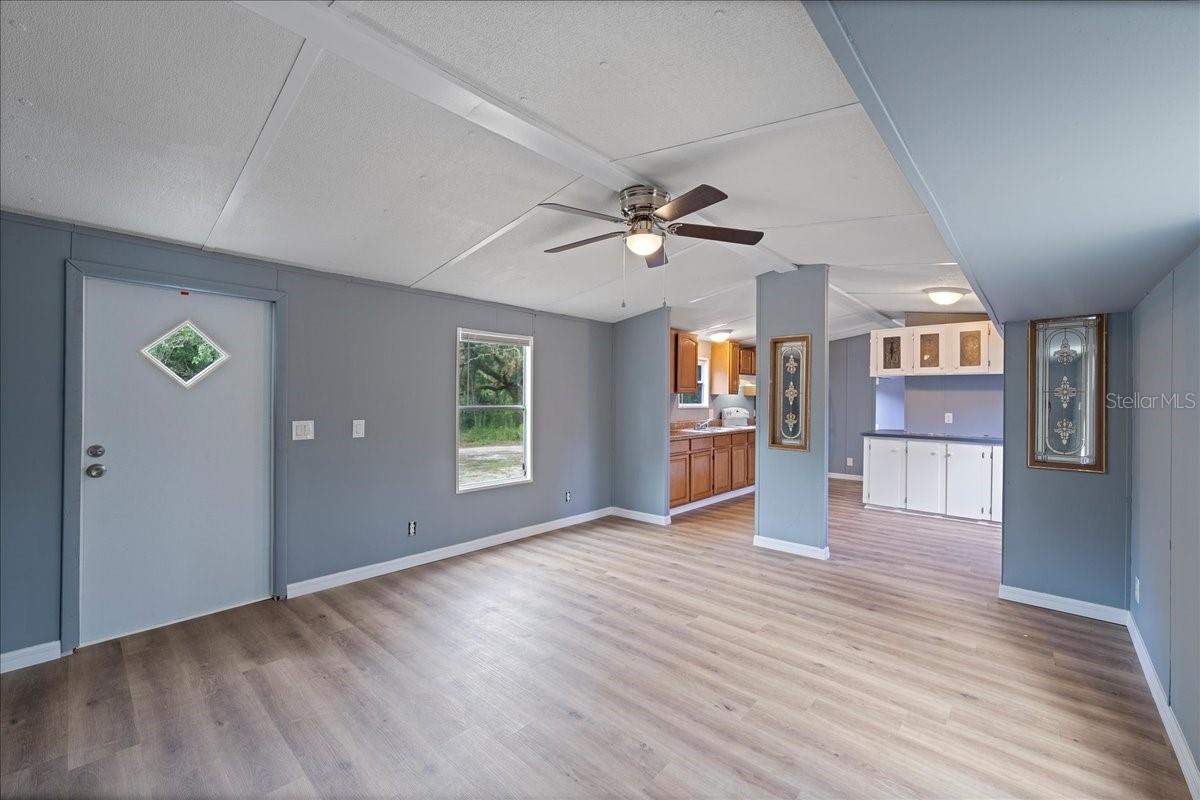 Image 3 of 62 For 10217 Rim Lane