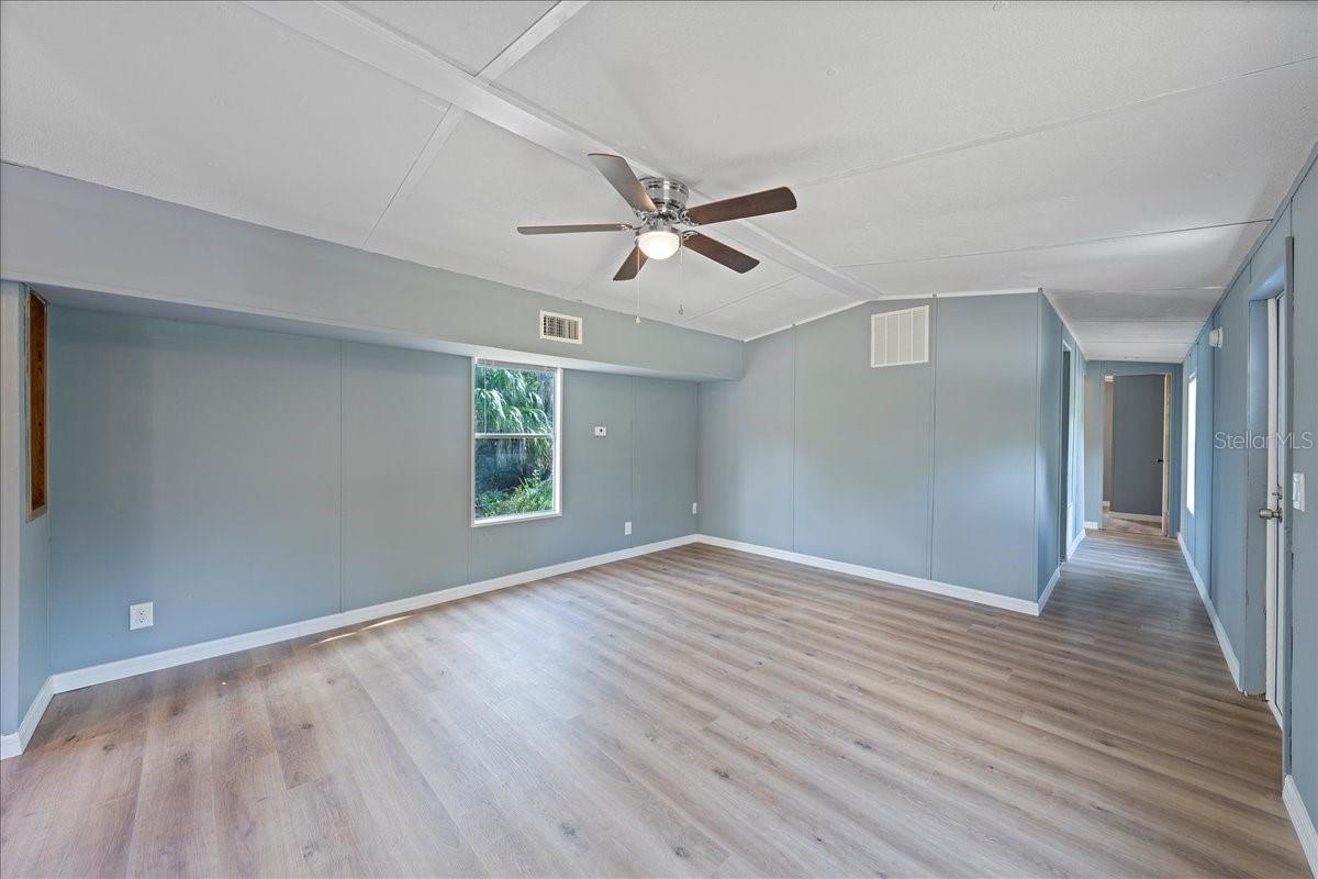 Image 38 of 62 For 10217 Rim Lane
