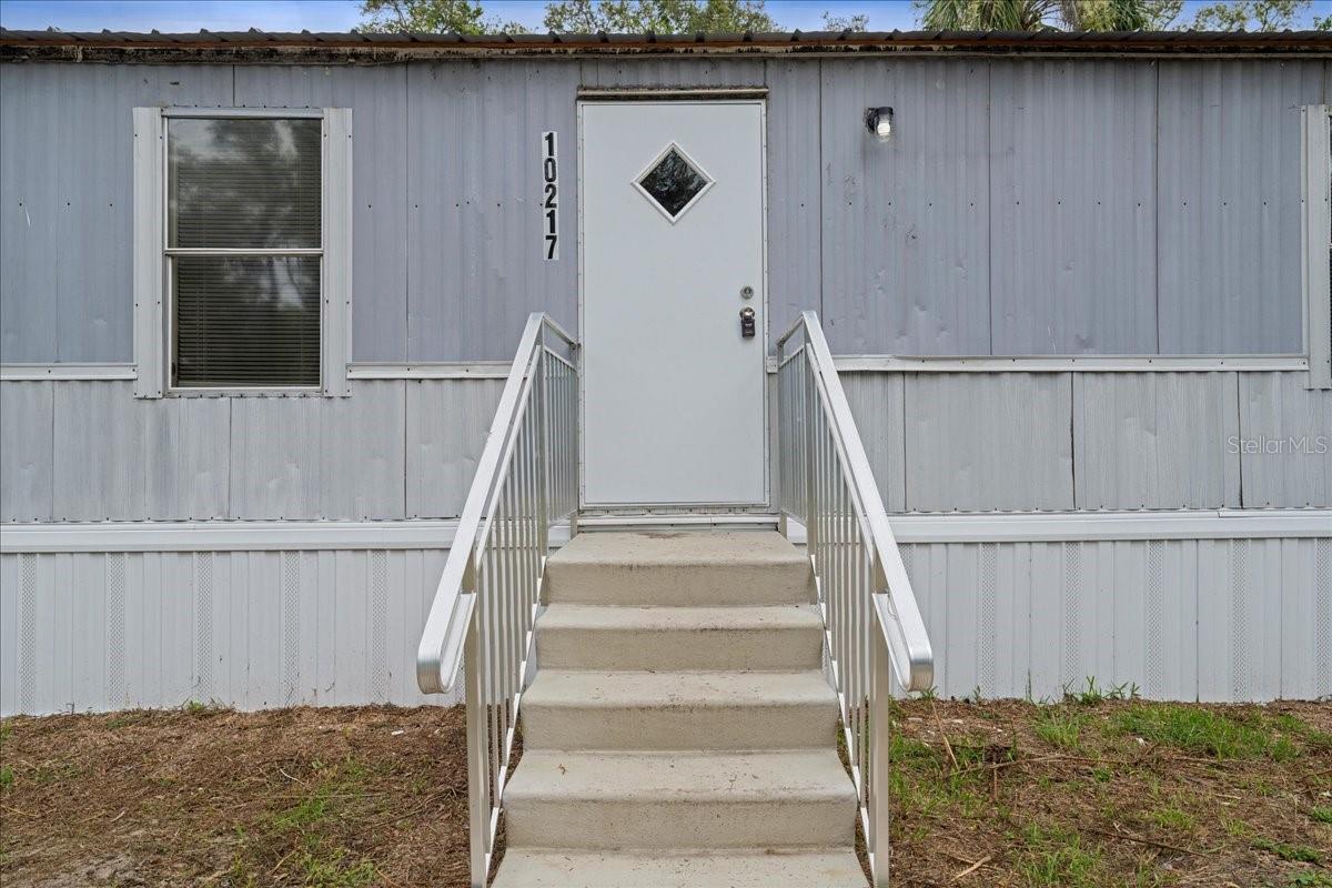 Image 5 of 62 For 10217 Rim Lane