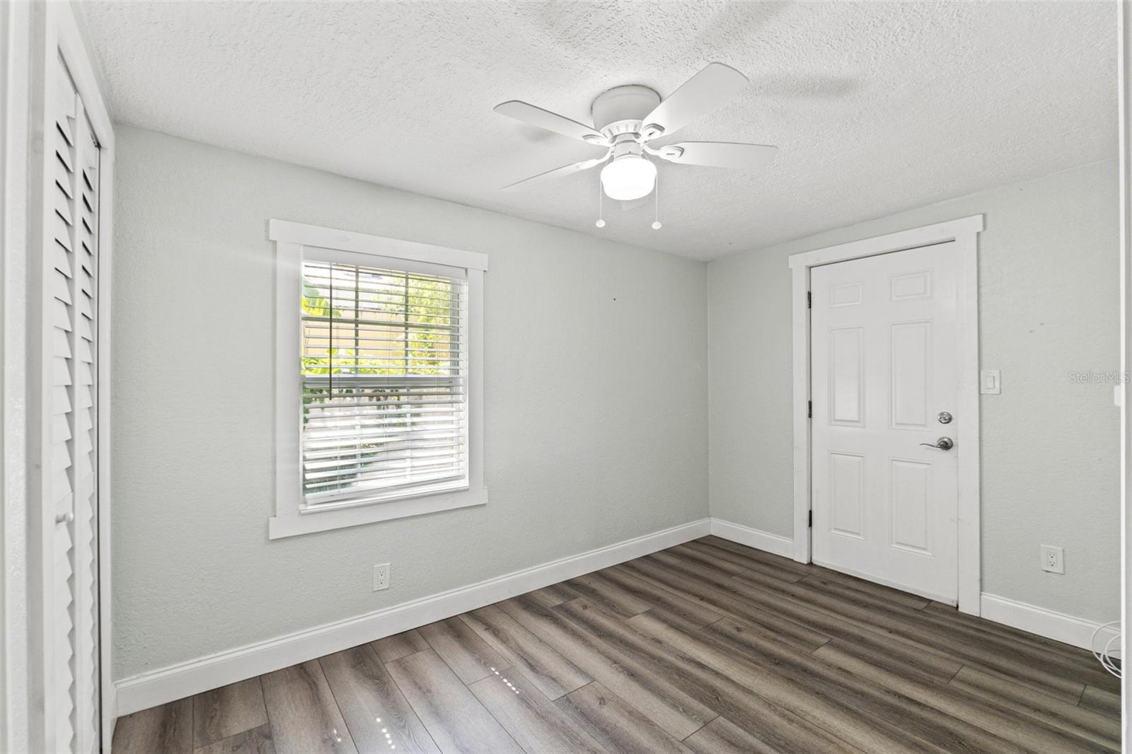 Image 30 of 43 For 5724 Casson Avenue