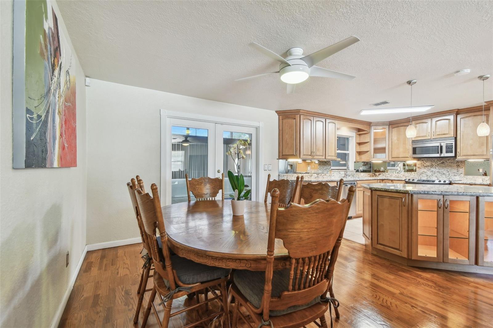 Image 13 of 63 For 1071 Lexington Court