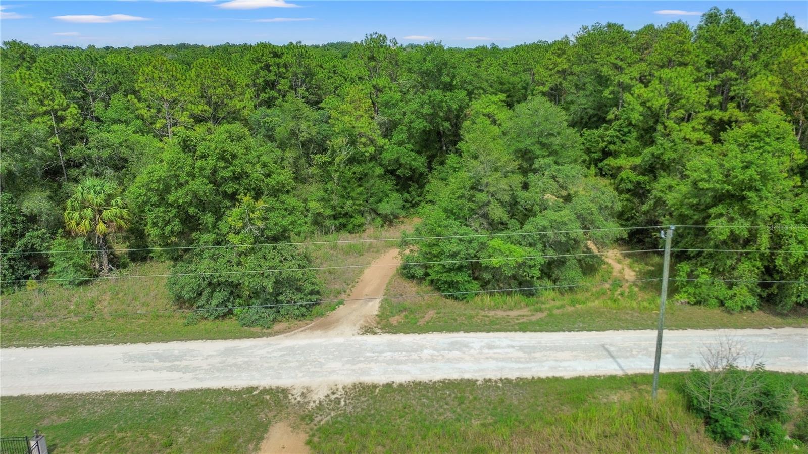 Image 8 of 44 For Courlan Road