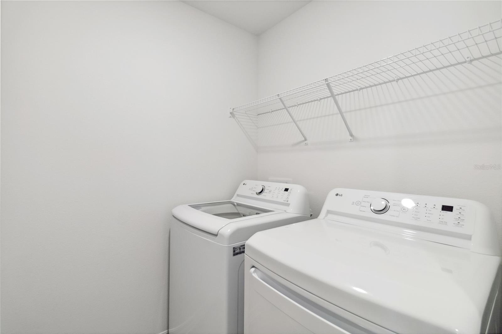 Image 10 of 24 For 5281 Luisa Court