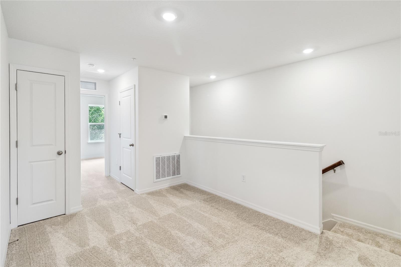 Image 5 of 8 For 5281 Luisa Court