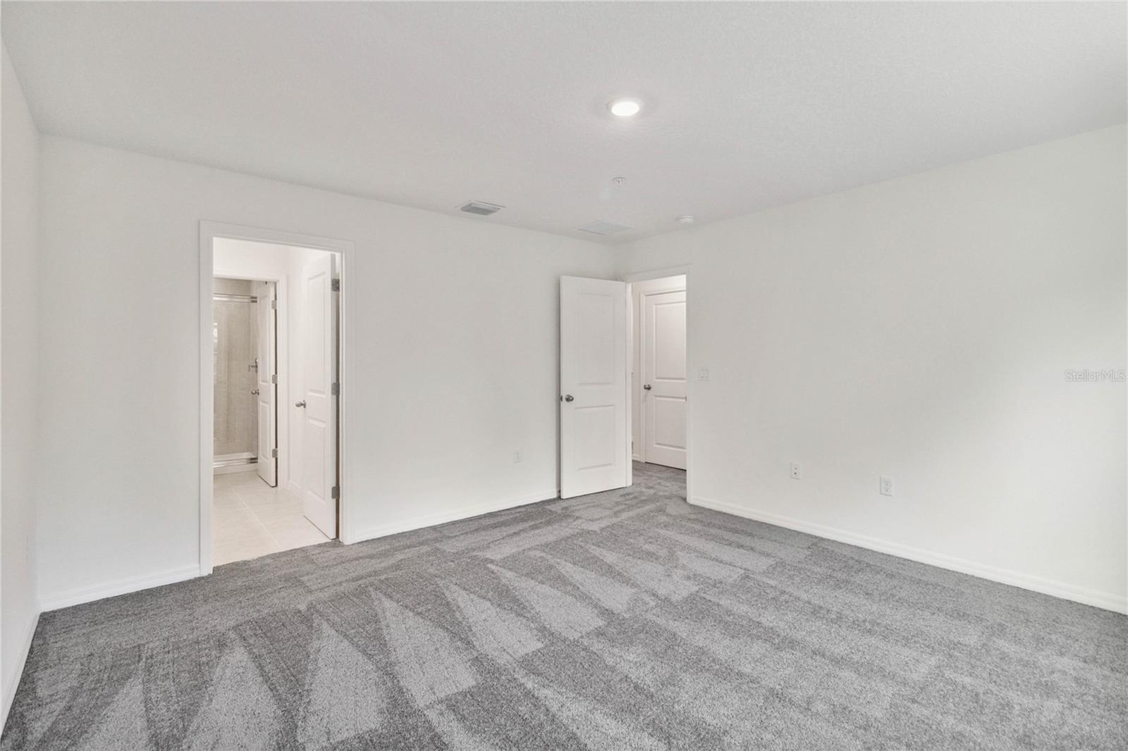 Image 7 of 19 For 5285 Luisa Court