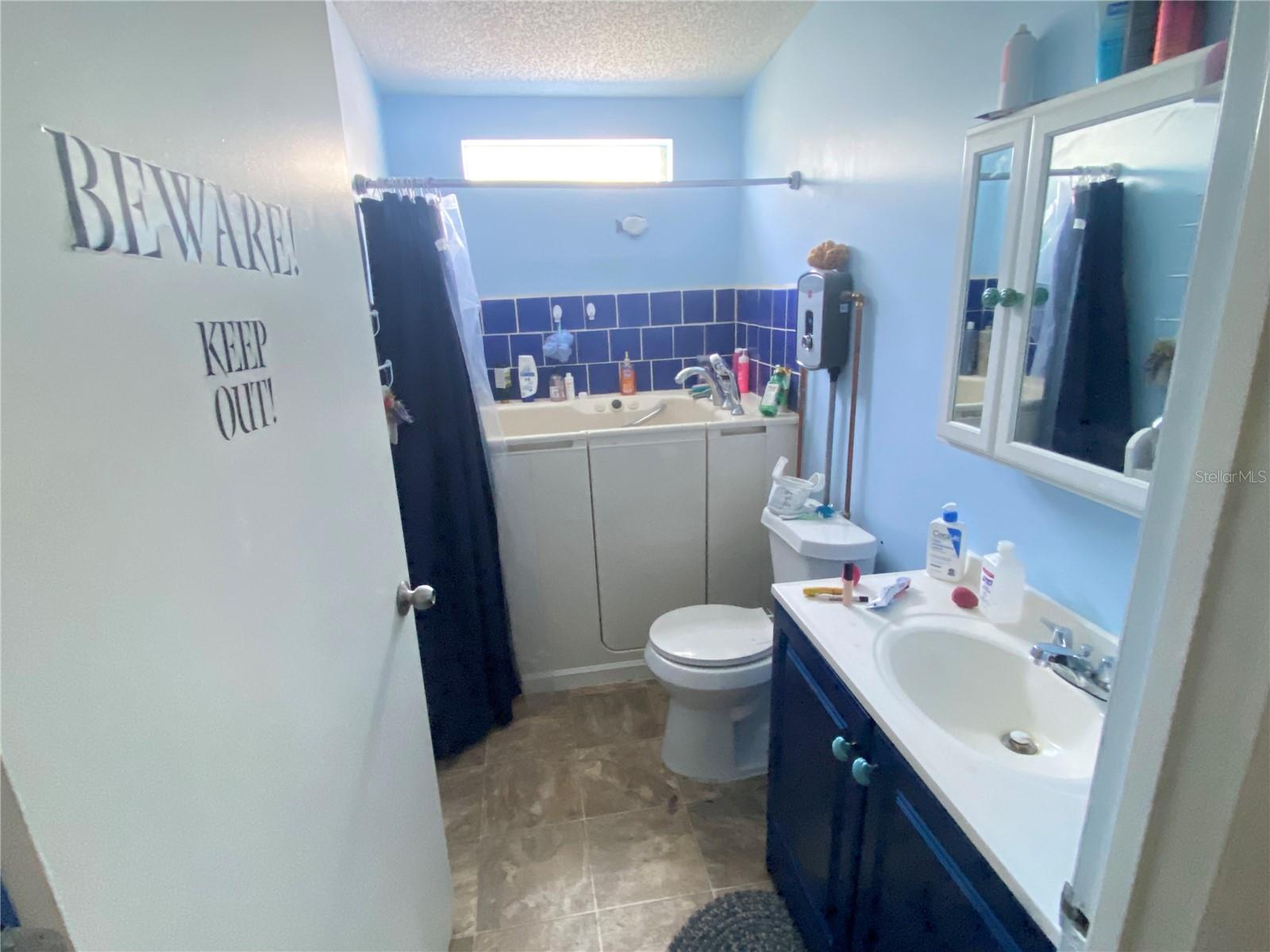 Image 12 of 30 For 9801 Upland Drive
