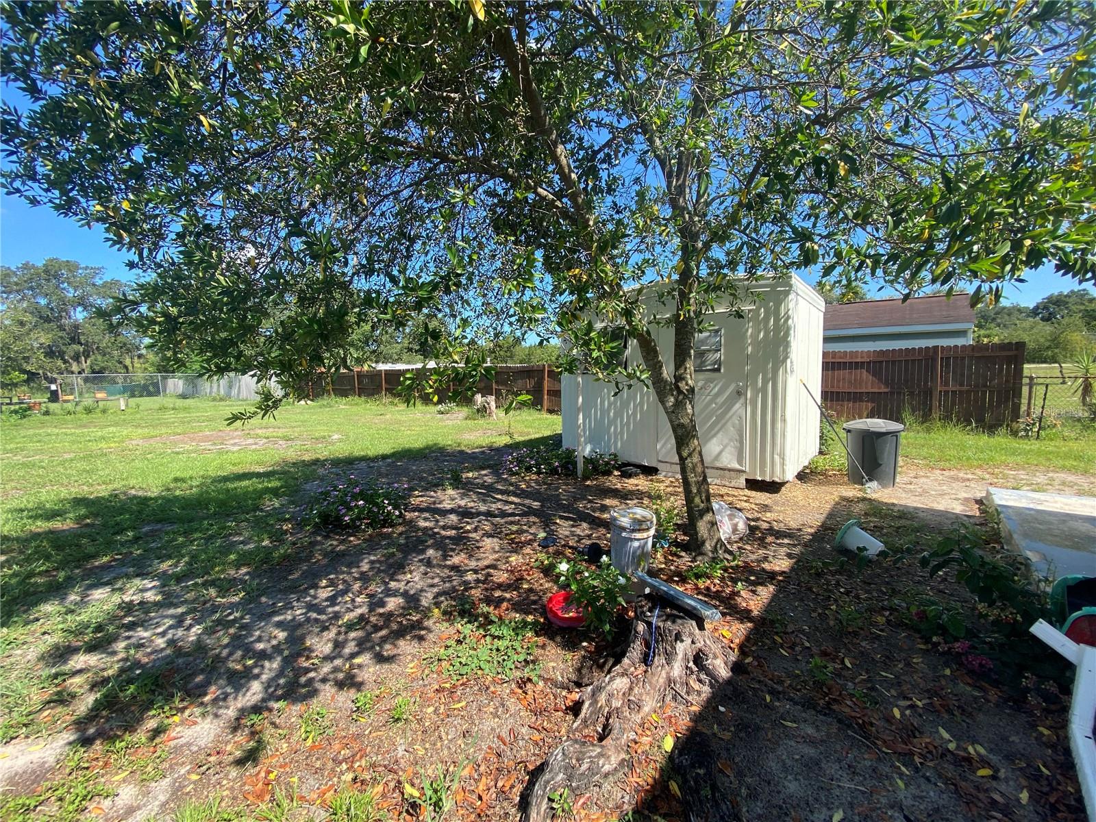 Image 22 of 30 For 9801 Upland Drive