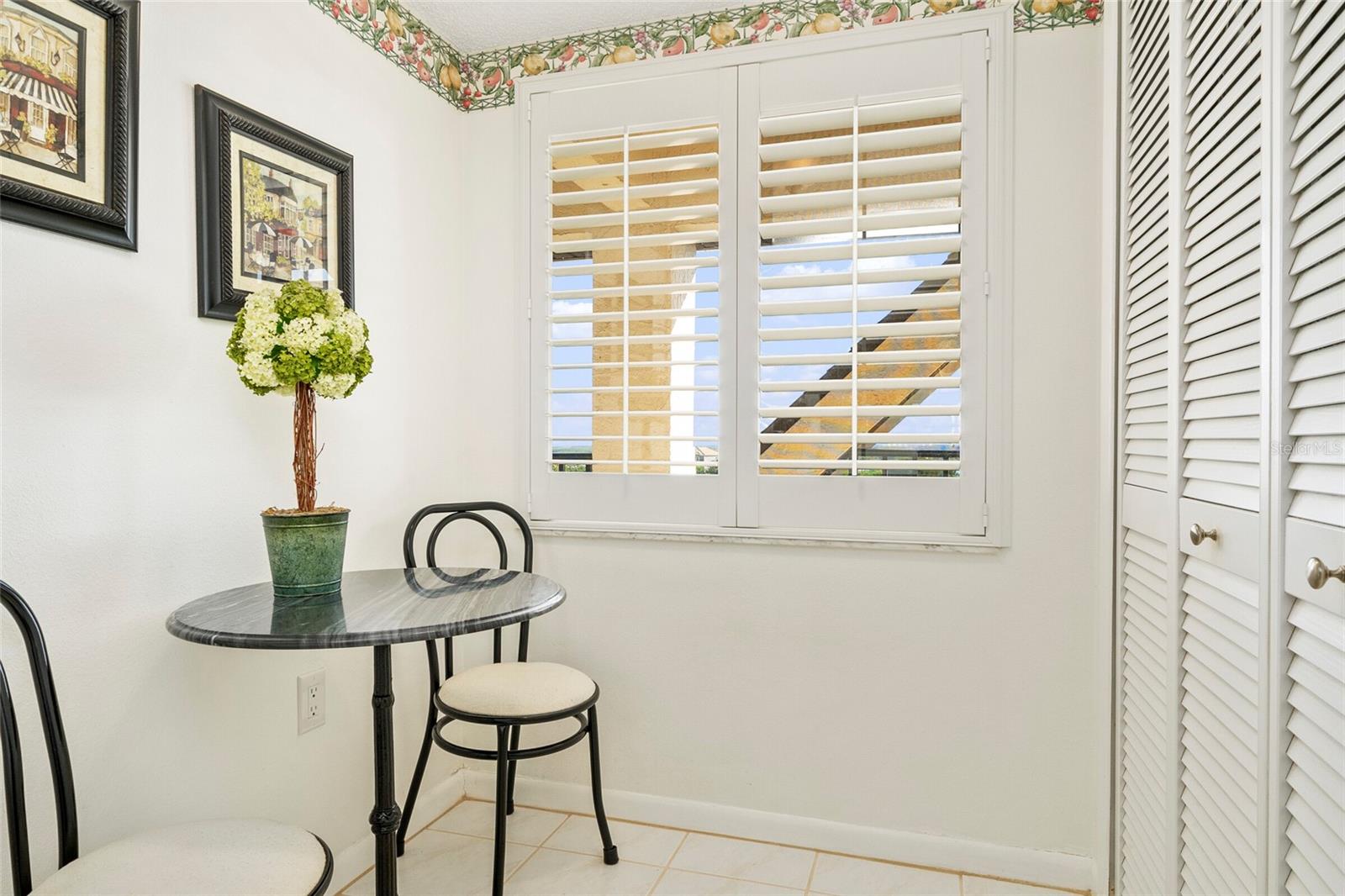 Image 10 of 59 For 4550 Bay Boulevard 1256