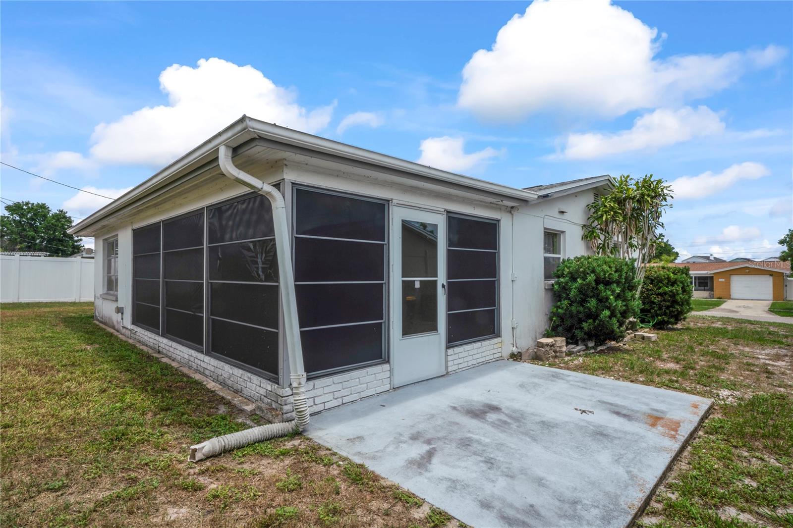 Image 33 of 57 For 5321 Mosaic Drive