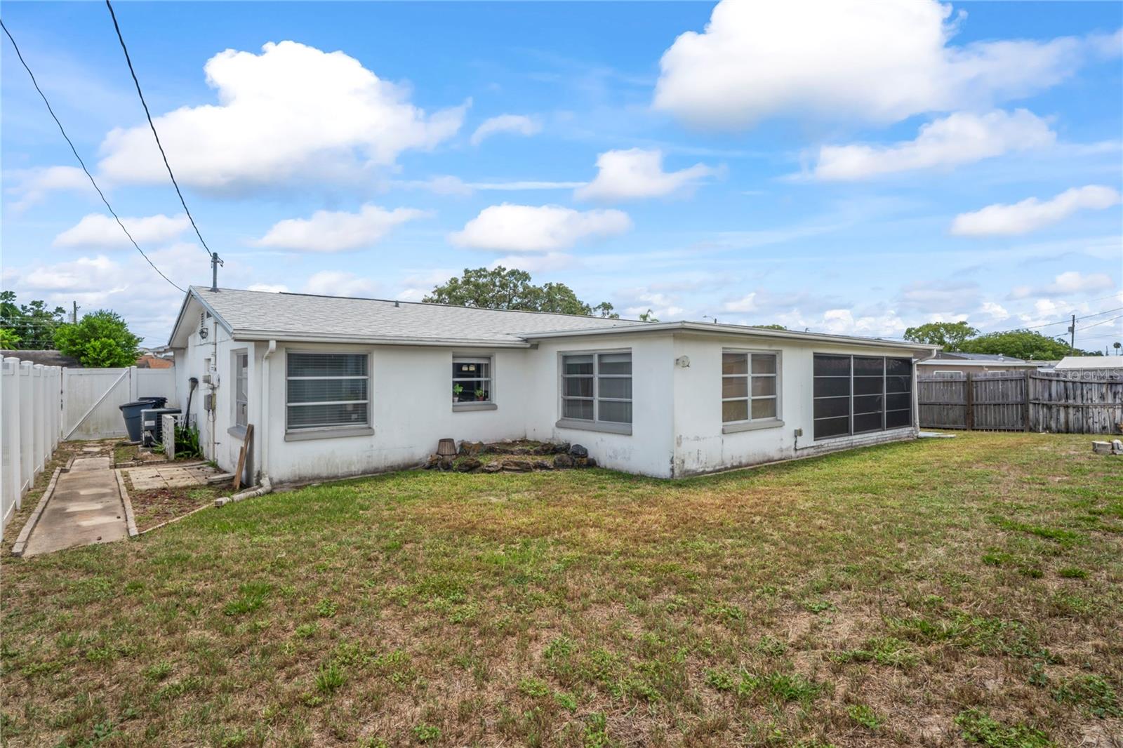 Image 36 of 57 For 5321 Mosaic Drive