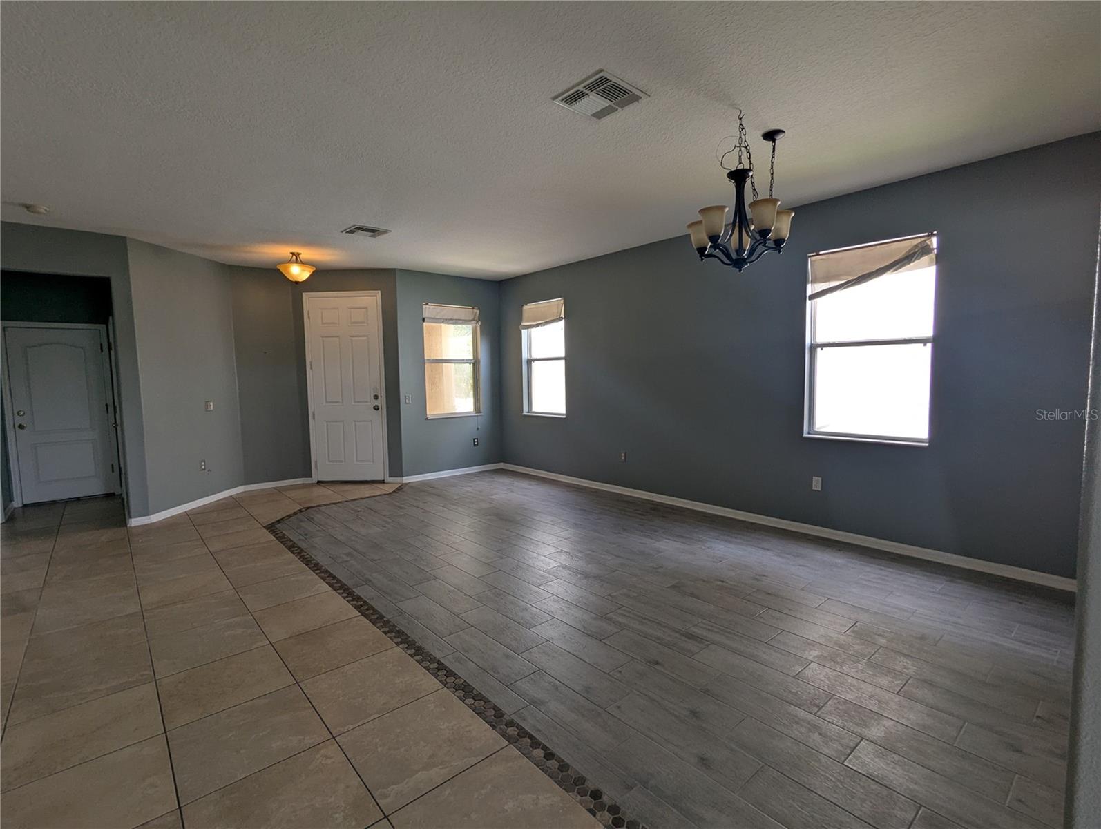 Image 3 of 28 For 17527 Balmaha Drive