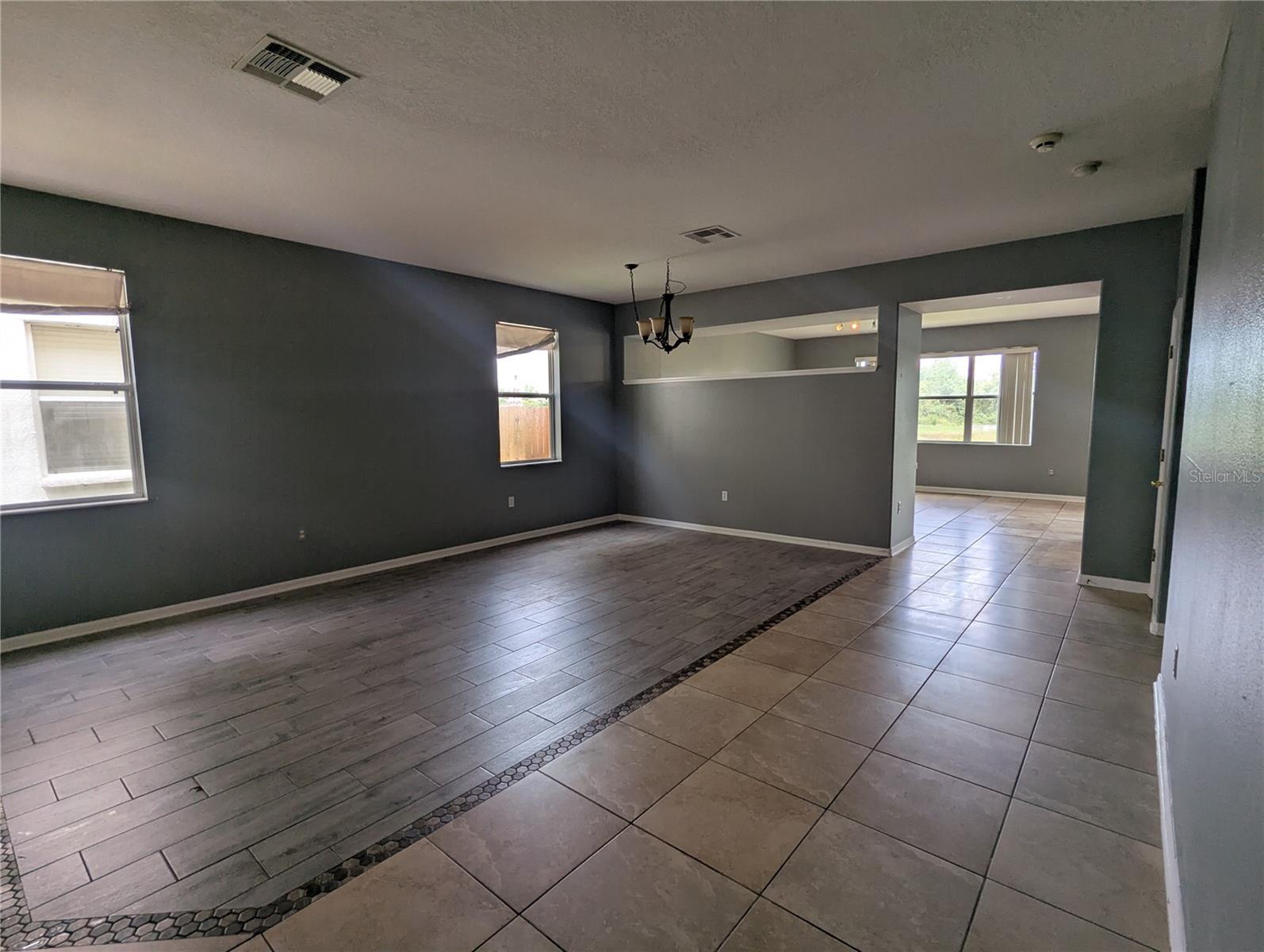 Image 4 of 28 For 17527 Balmaha Drive