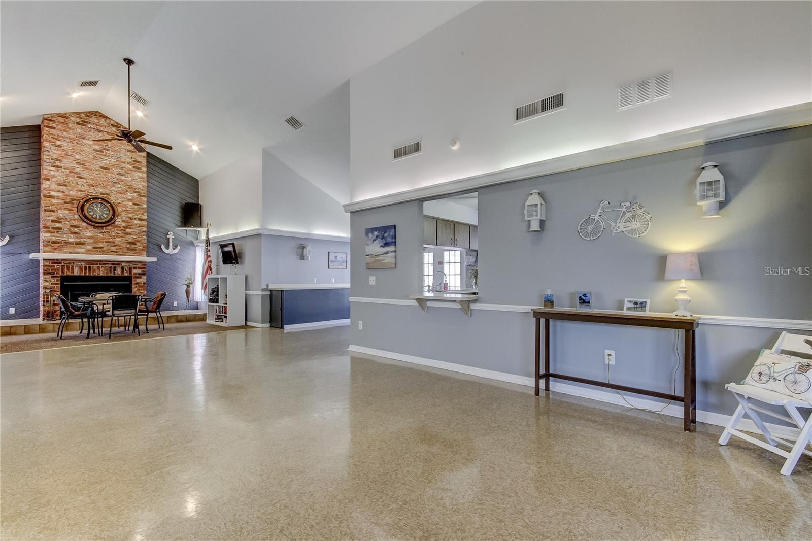 Image 22 of 41 For 6702 Dartmoor Ln  7a