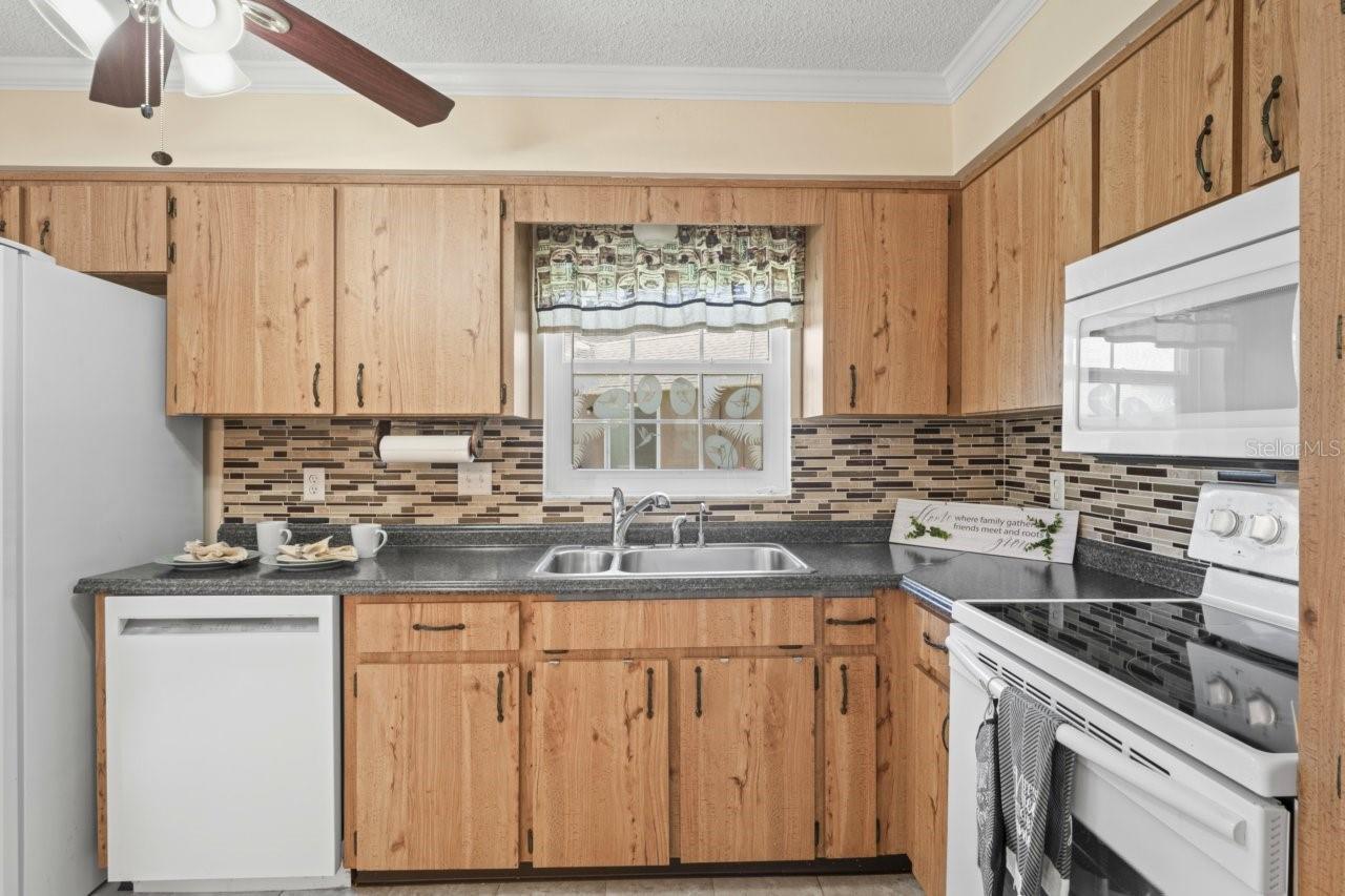 Image 3 of 41 For 6702 Dartmoor Ln  7a