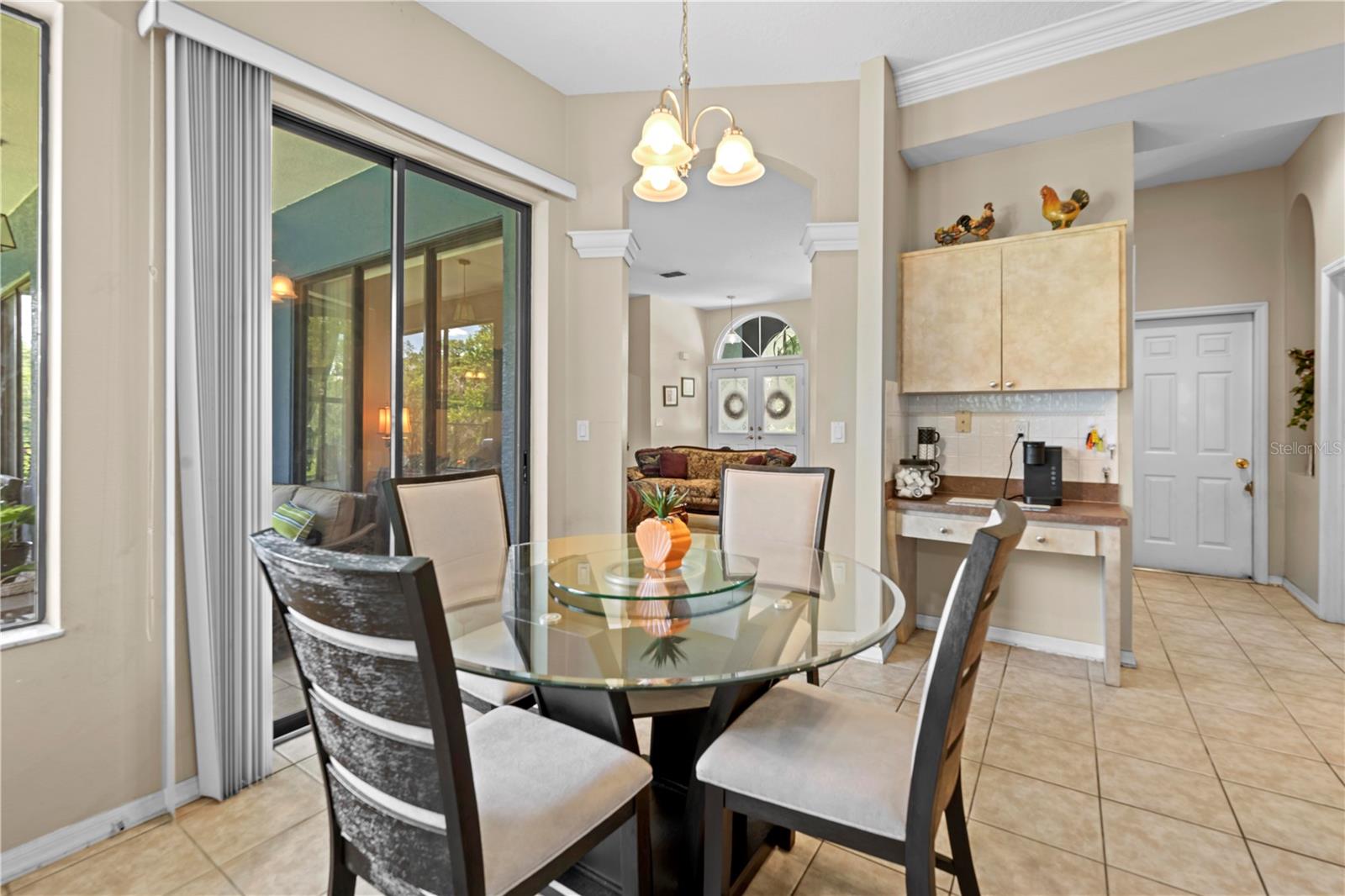 Image 24 of 66 For 22850 Skyview Circle