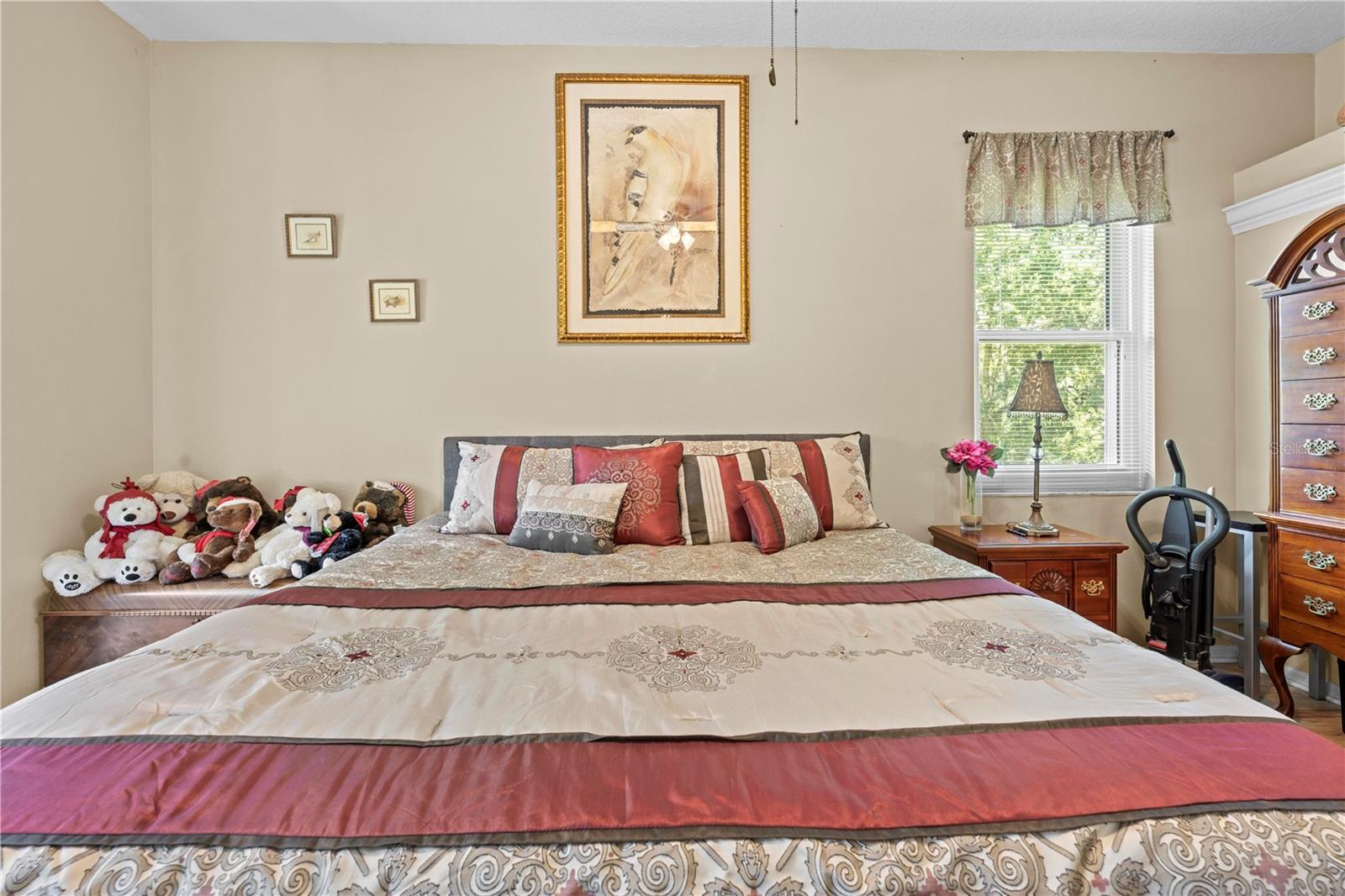 Image 41 of 66 For 22850 Skyview Circle