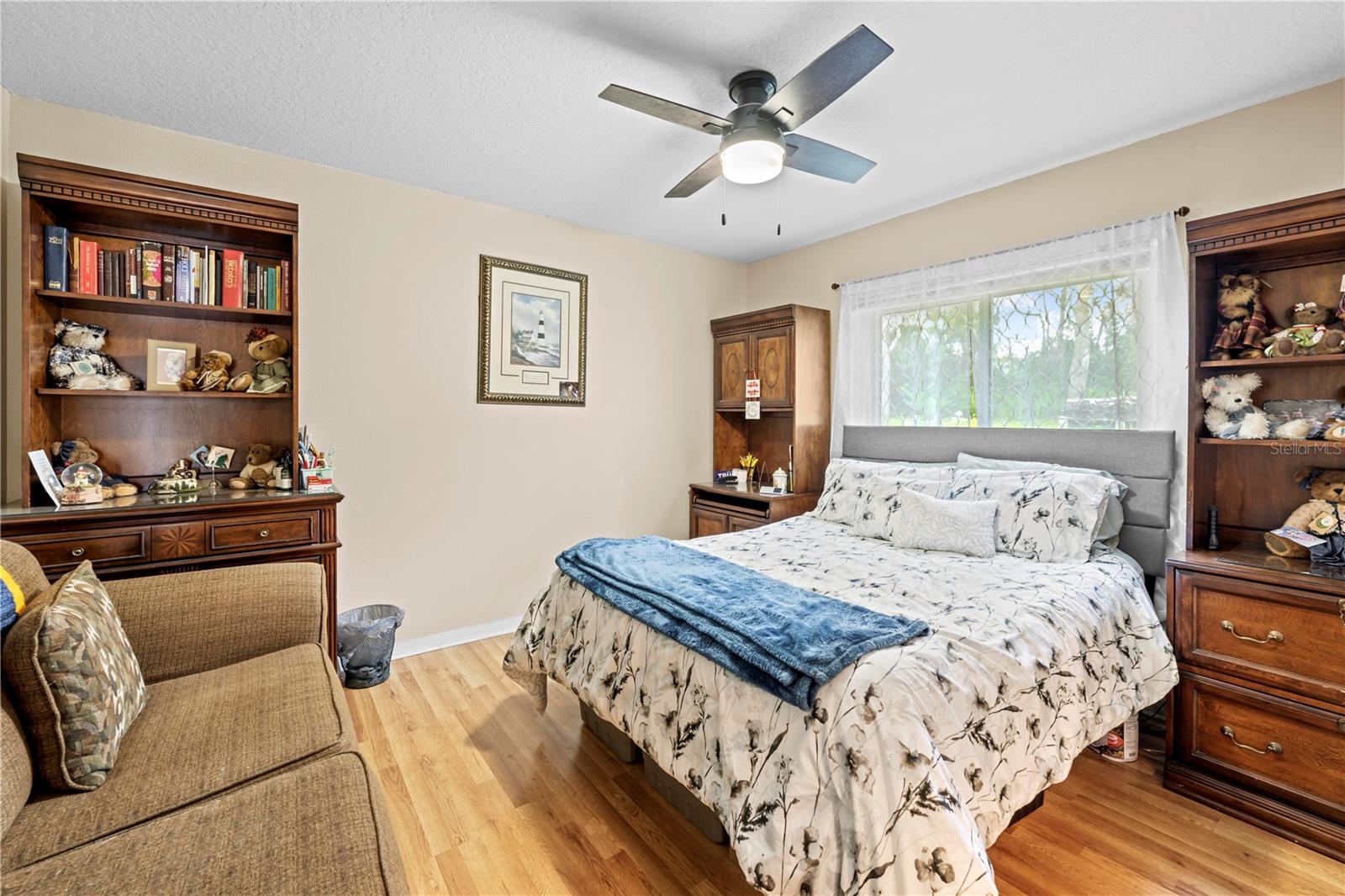 Image 51 of 66 For 22850 Skyview Circle