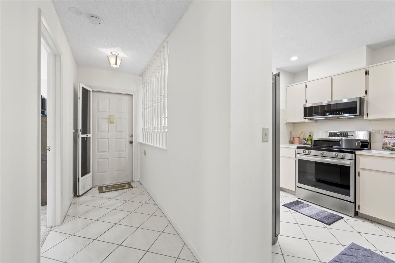 Image 15 of 45 For 11621 Pear Tree Drive