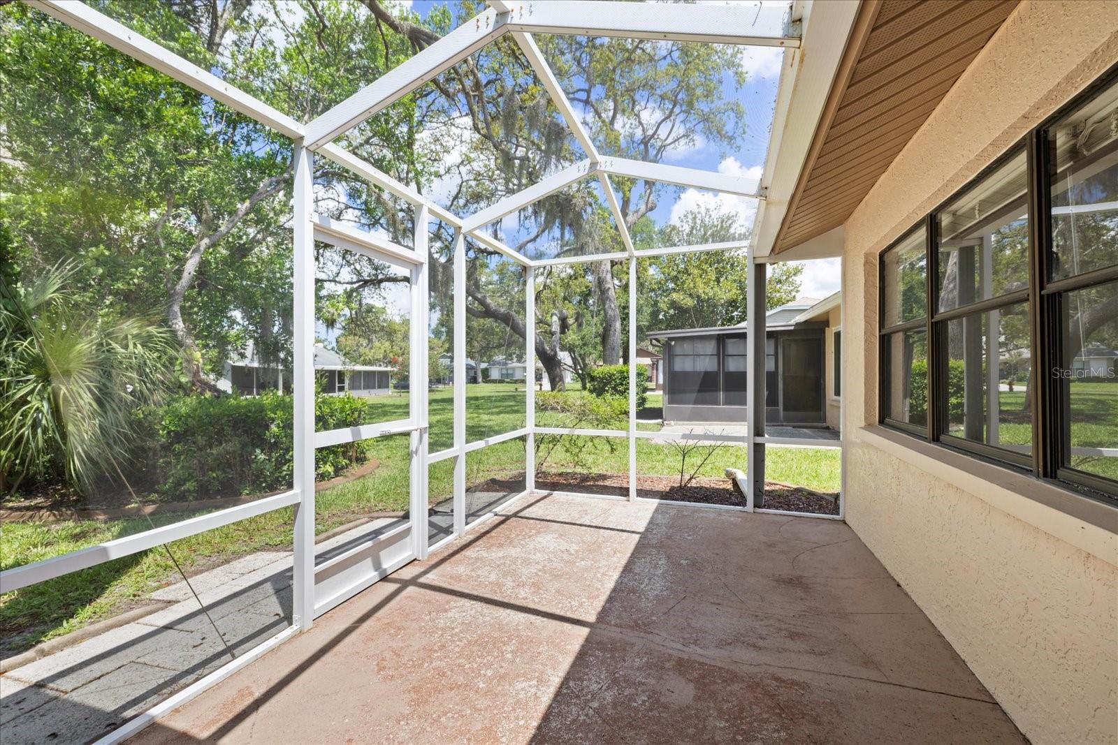 Image 37 of 45 For 11621 Pear Tree Drive