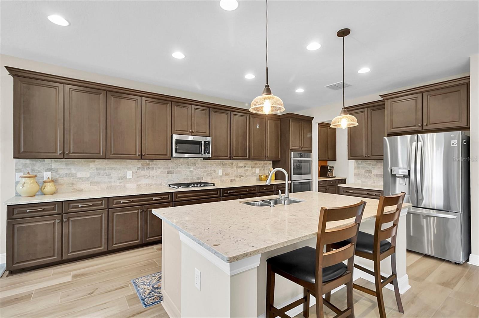 Listing photo id 6 for 11876 Ranchers Gap Drive