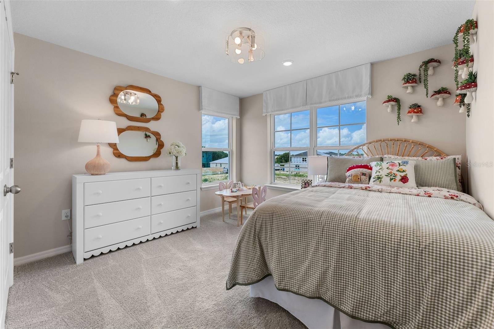 Image 23 of 28 For 741 Mystic Gardens Drive