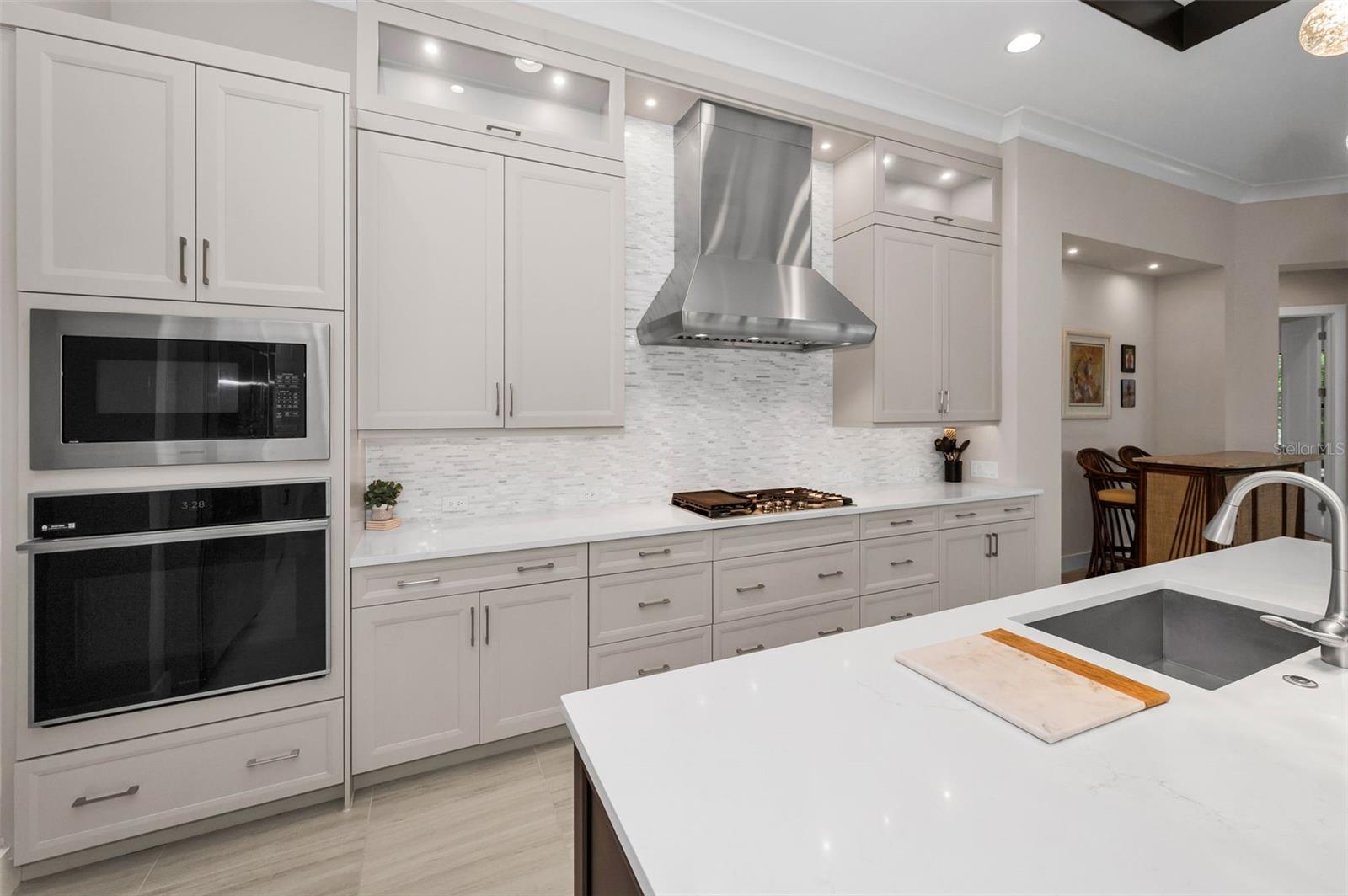 Image 19 of 97 For 9704 Milano Drive