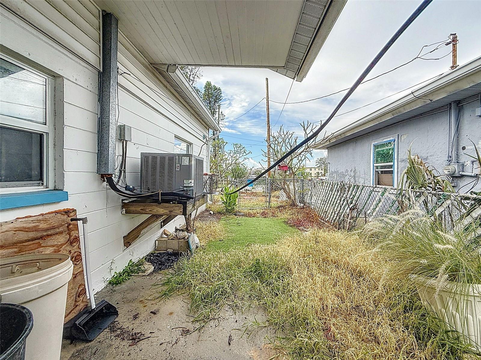 Image 29 of 86 For 336 Boca Ciega Drive
