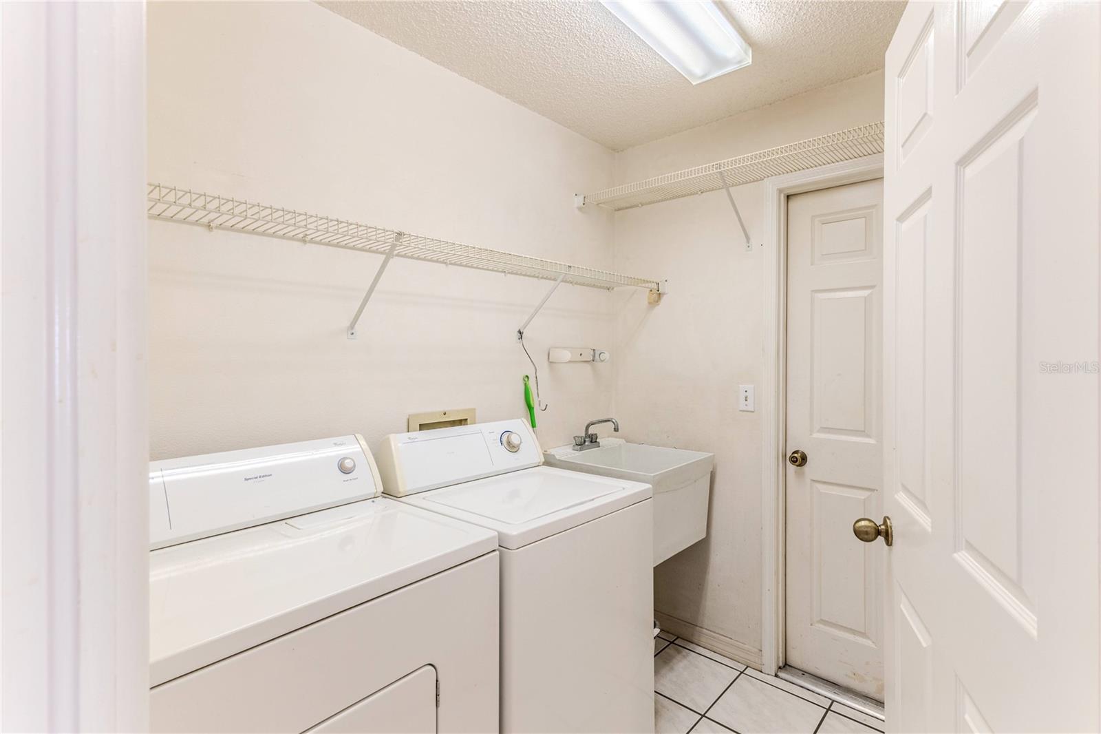 Image 26 of 53 For 10285 Rosetti Court