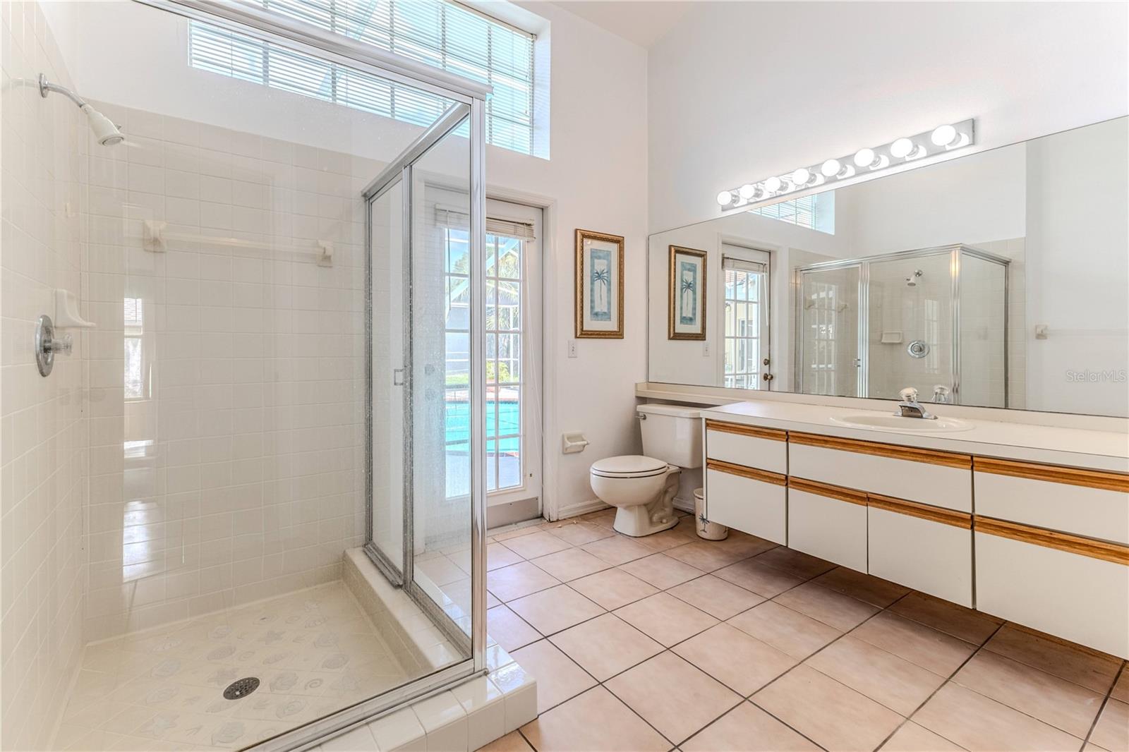 Image 42 of 53 For 10285 Rosetti Court