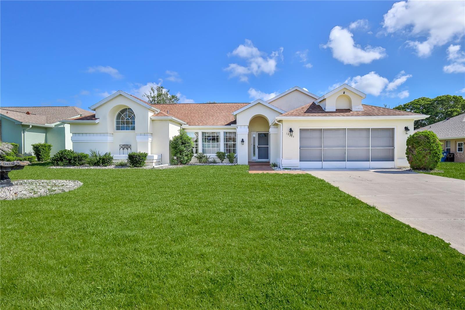 Image 6 of 53 For 10285 Rosetti Court
