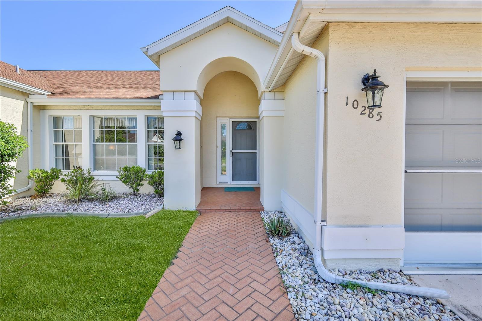 Image 7 of 53 For 10285 Rosetti Court