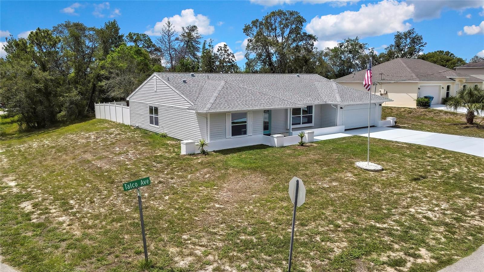 Listing photo id 63 for 4360 Talco Avenue