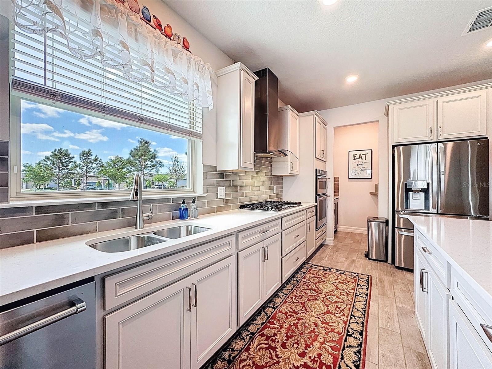 Image 7 of 42 For 18743 Coastal Shore Terrace