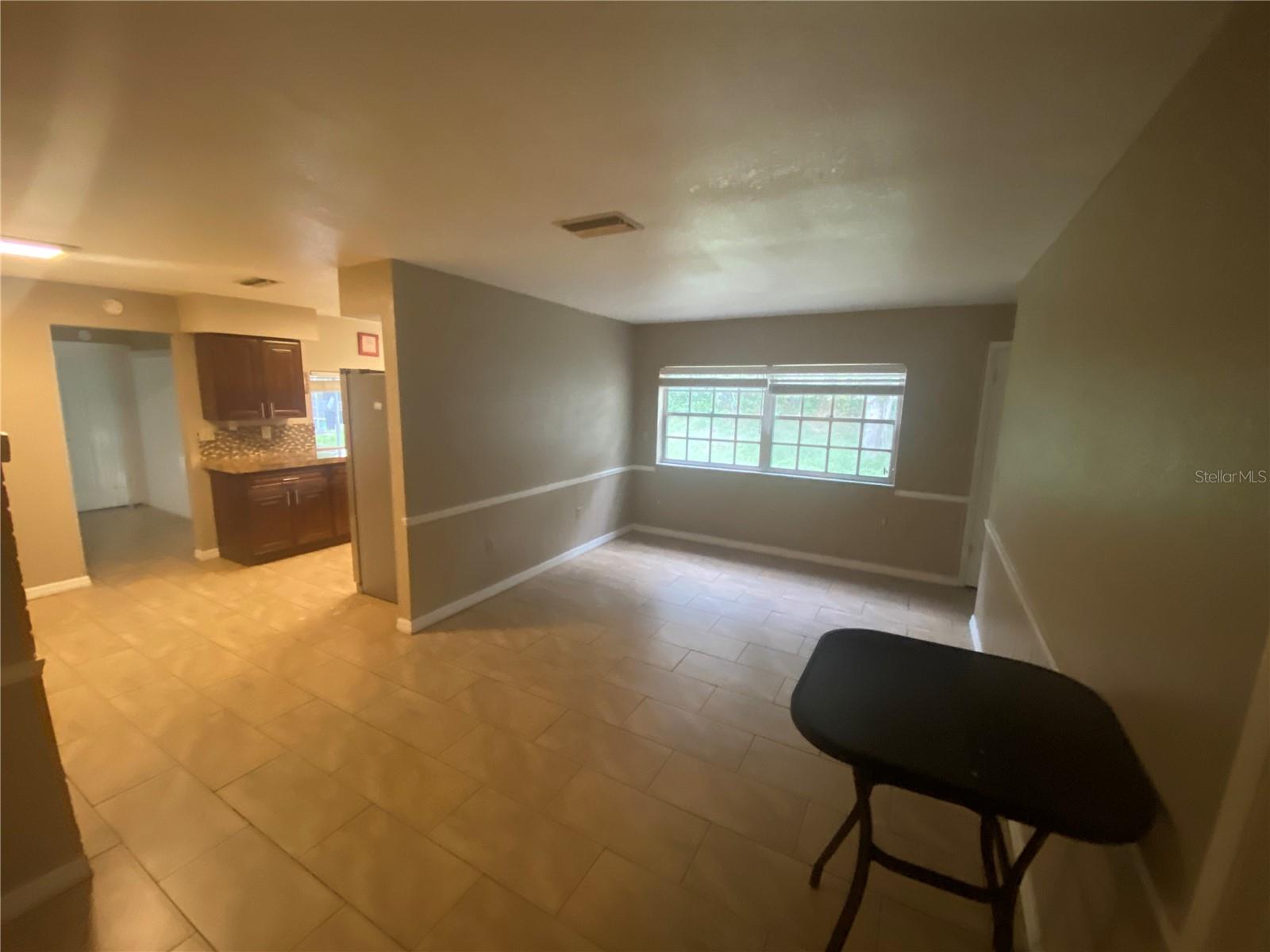 Image 6 of 39 For 1392 Piper Road