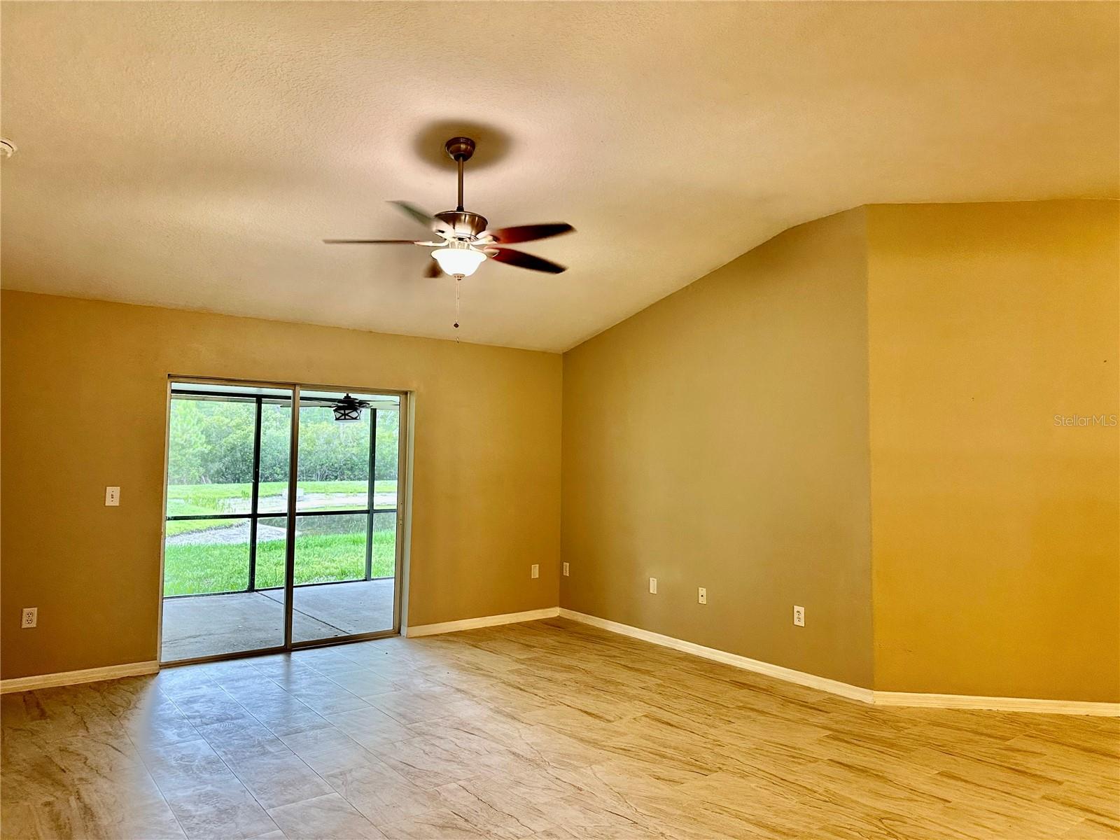 Image 10 of 70 For 12229 Luftburrow Lane