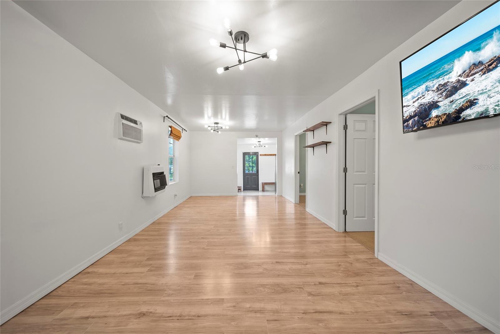 Image 5 of 22 For 4622 Paloverde Drive