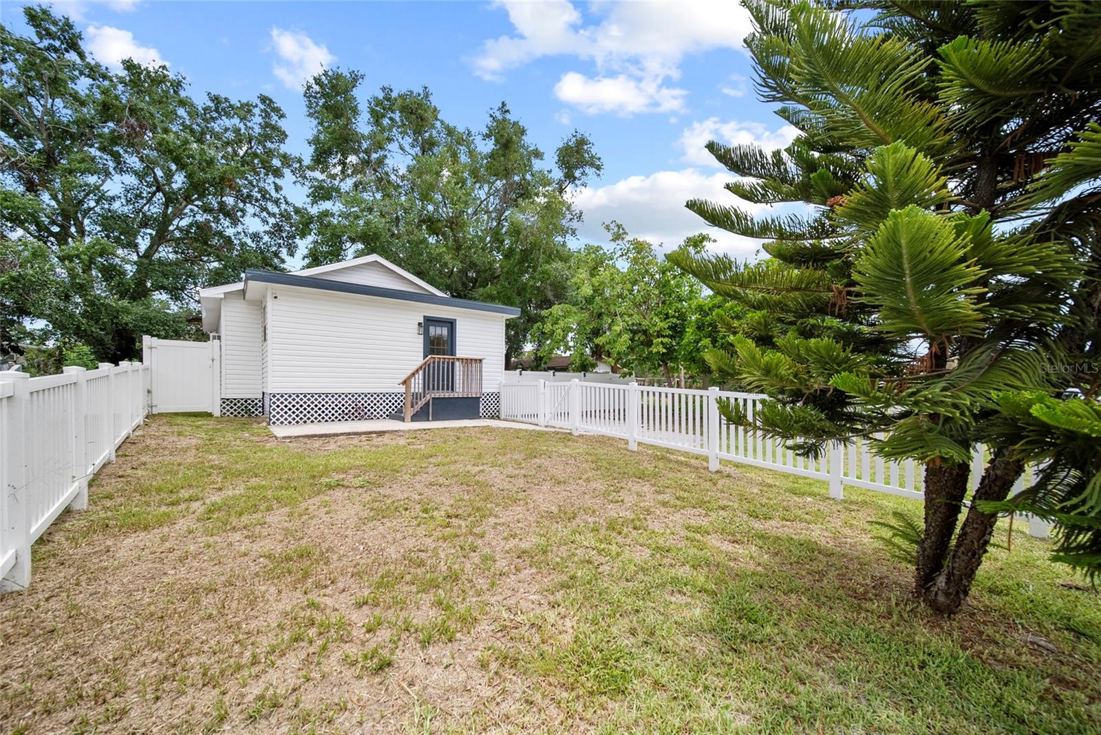 Image 7 of 22 For 4622 Paloverde Drive
