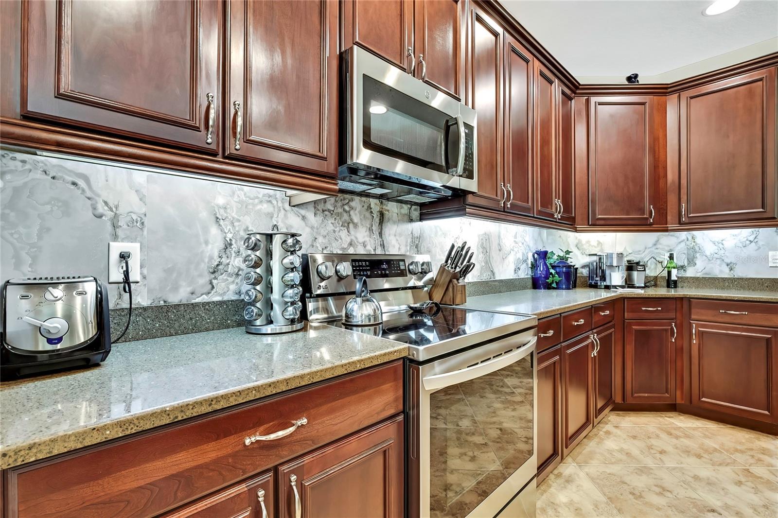 Image 13 of 40 For 11101 Ragsdale Court